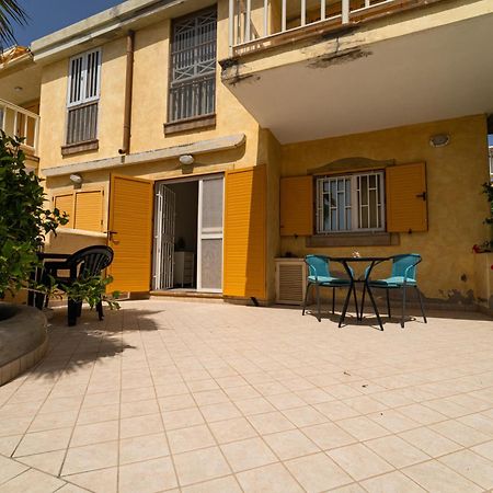 Lovely Beach Front Apartment In 산타 마리아 외부 사진