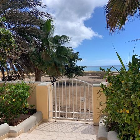 Lovely Beach Front Apartment In 산타 마리아 외부 사진