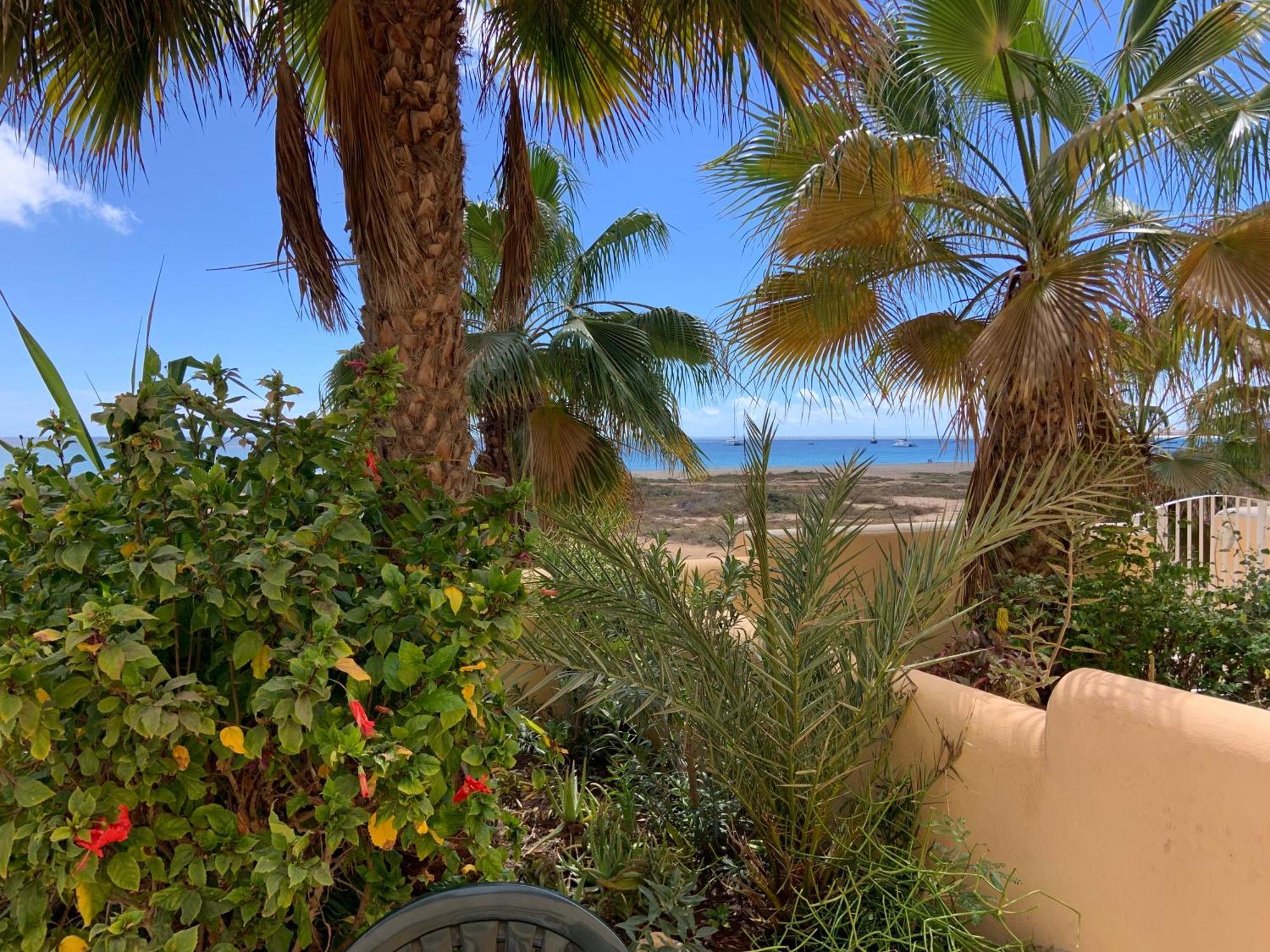 Lovely Beach Front Apartment In 산타 마리아 외부 사진